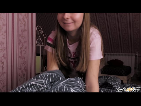❤️ Blondie imeb oma BFF-i sügavalt ja saab sperma suhu ❤️❌ Porno at us et.niceporn-tv.ru